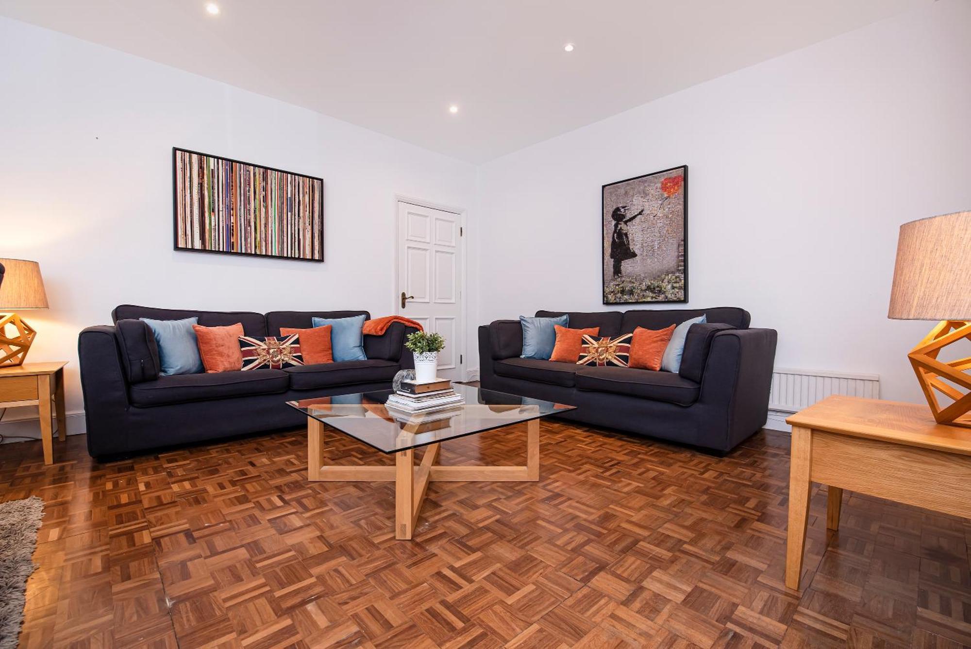 Notting Hill Large 3 Bed *