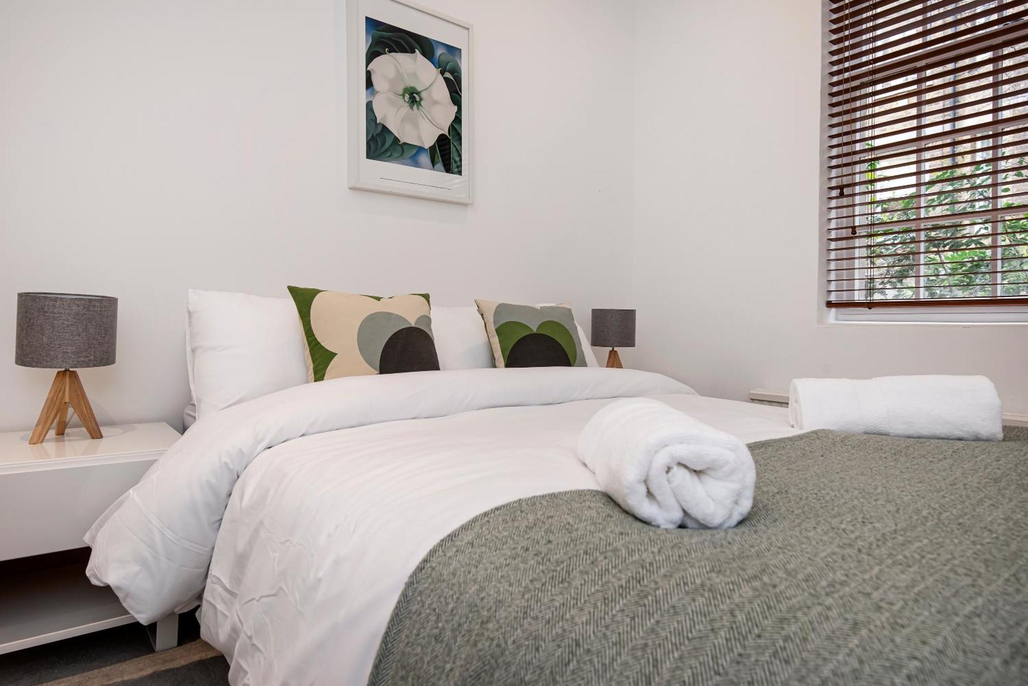 Appartamento Notting Hill Large 3 Bed Londra